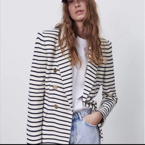 Zara Jackets & Blazers - NWT ZARA Double Breasted Striped Blazer M